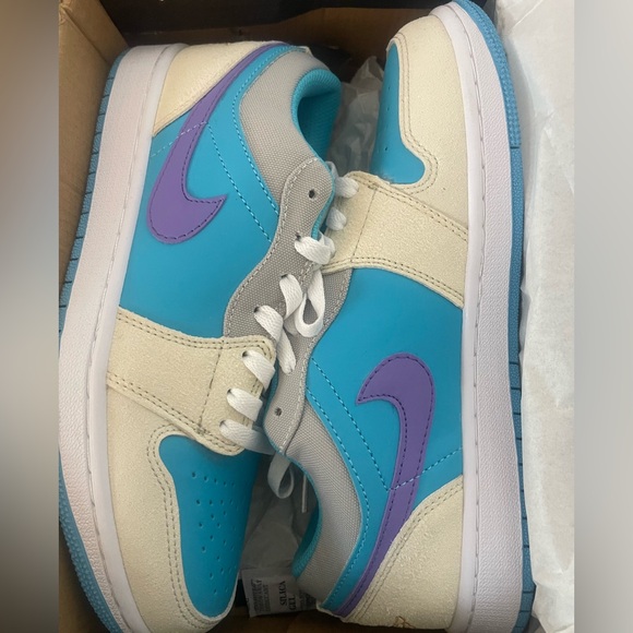 Nike Air Jordan Dunks- Men’s Size 8 - Picture 4 of 12